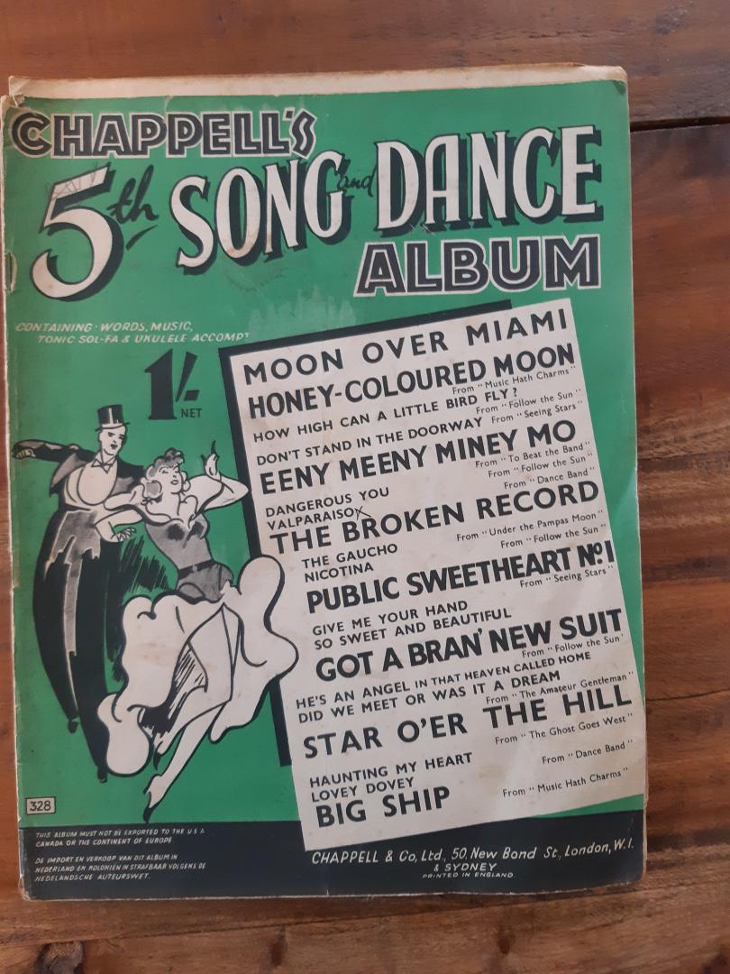  - Chappell's 5th Song & Dance Album - containing: words, music, tonic sol-fa & ukulele accompt.