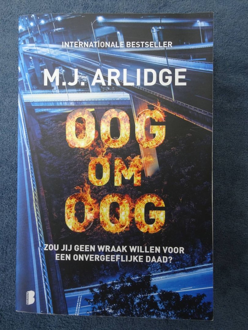 Arlidge, M.J.. - Oog om oog.