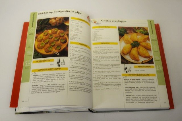 Diverse - Het complete Kookboek (3 foto's)
