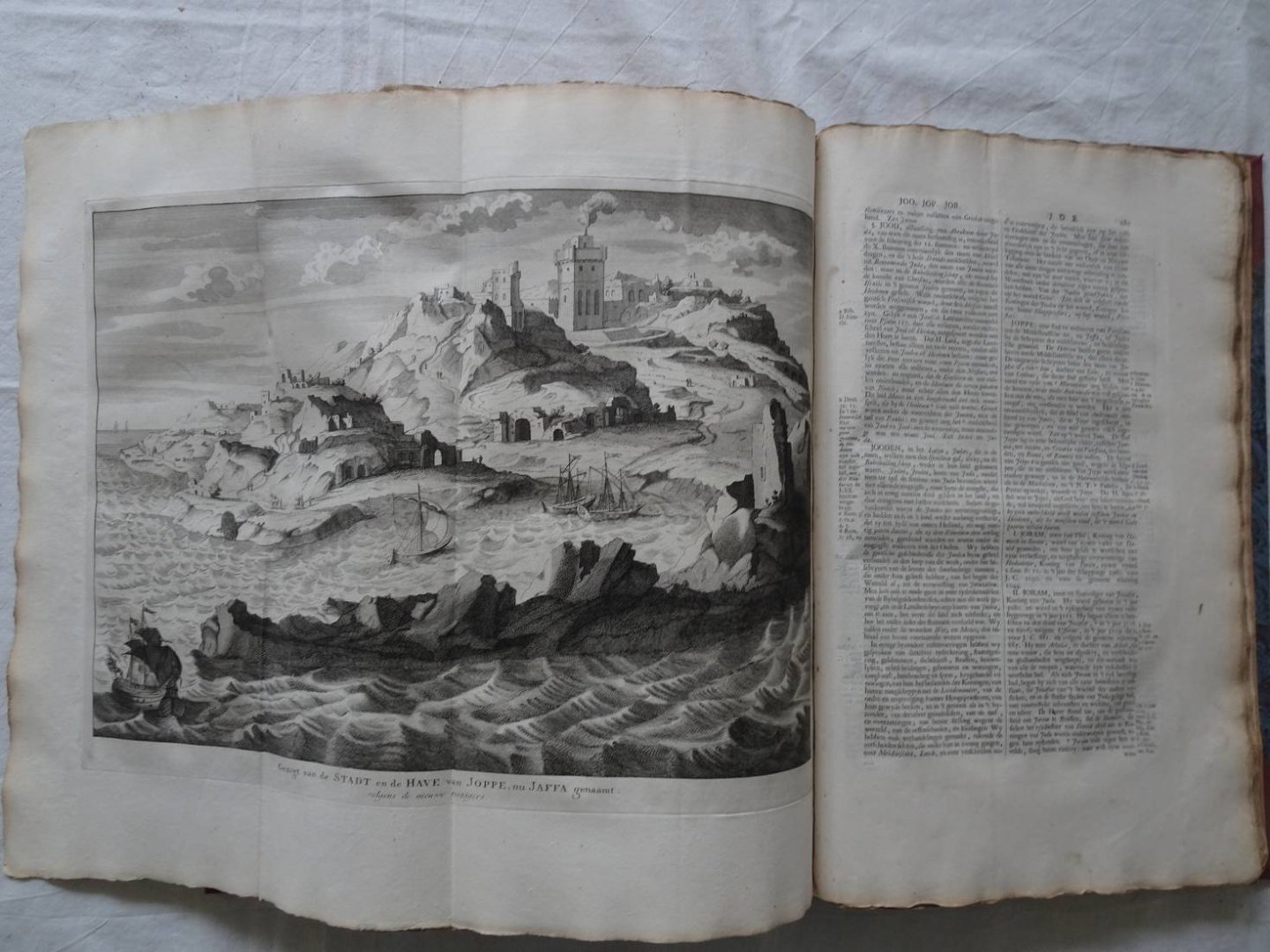 Calmet, Augustinus / Mattheus Gargon. - Het Algemeen Groot Historisch, Oordeelkundig, Chronologisch, Geografisch, en Letterlyk Naam- en Woord-Boek, van den Gantschen H. Bybel. Versierd met noodige Landkaarten en koopere Plaaten, dienende tot de Gedenk-Stukken der Jooden en andere ou...