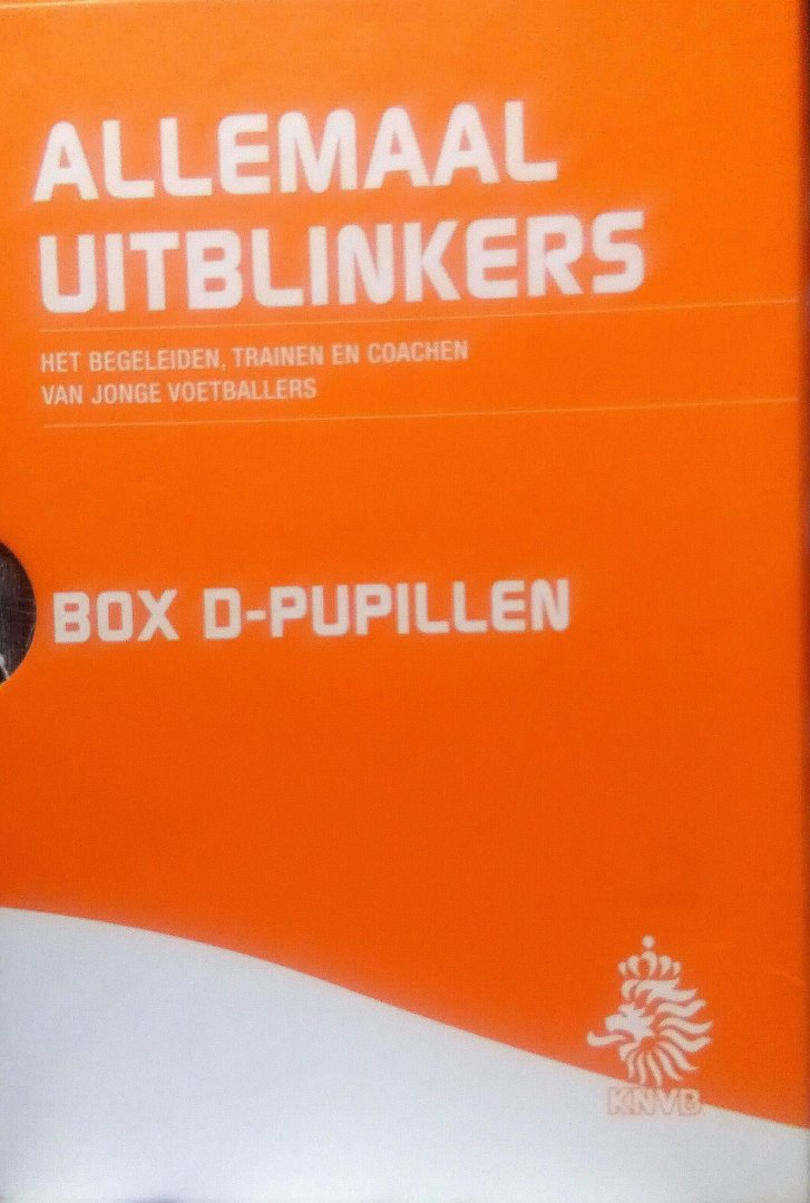 Siebelink , Jeroen . [ isbn 9789072625137 ] & [ isbn 9789072625120 ] & [ isbn 9789072625151 ] De drie boxen zijn compleet met boeken en DVD's deze zijn compleet gestoken in een box . - Allemaal Uitblinkers . ( Het begeleiden, trainen en coachen van jonge voetballers . ) D-Pupillen spelen vanuit een basistaak . & E-Pupillen doelgericht samenspelen . & F-Pupillen doelgericht handelen met de bal .