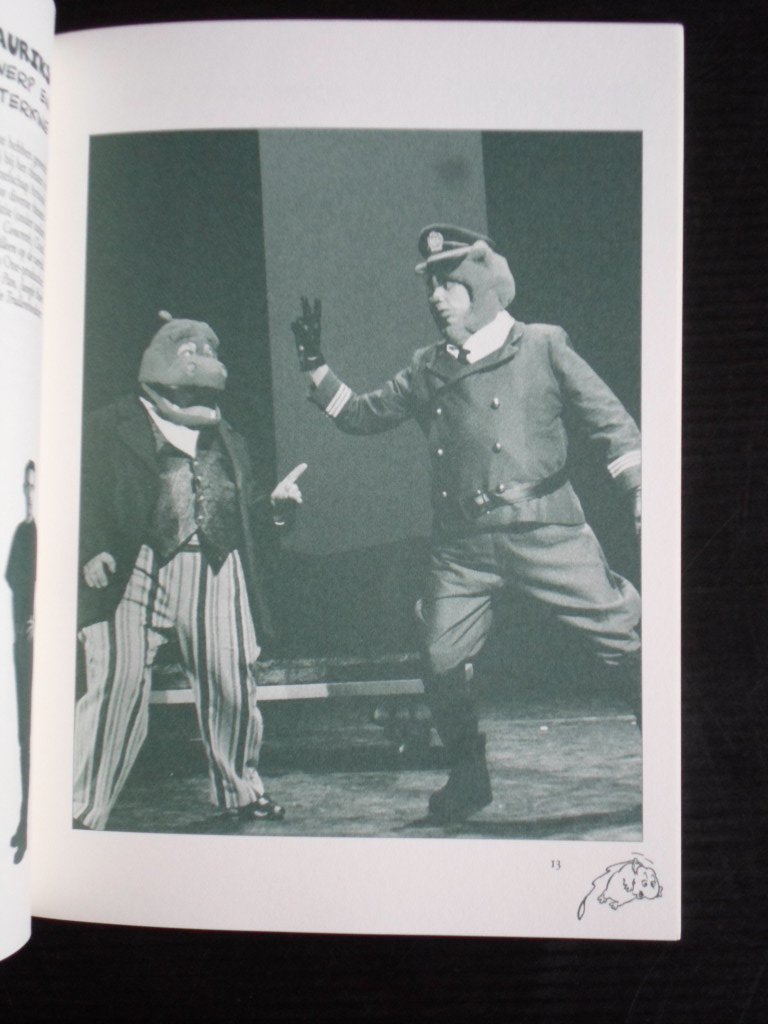 Toonder, Marten - De Trullenhoedster, Een avontuur van Olie B.Bommel en Tom Poes, Naar een verhaal van Marten Toonder