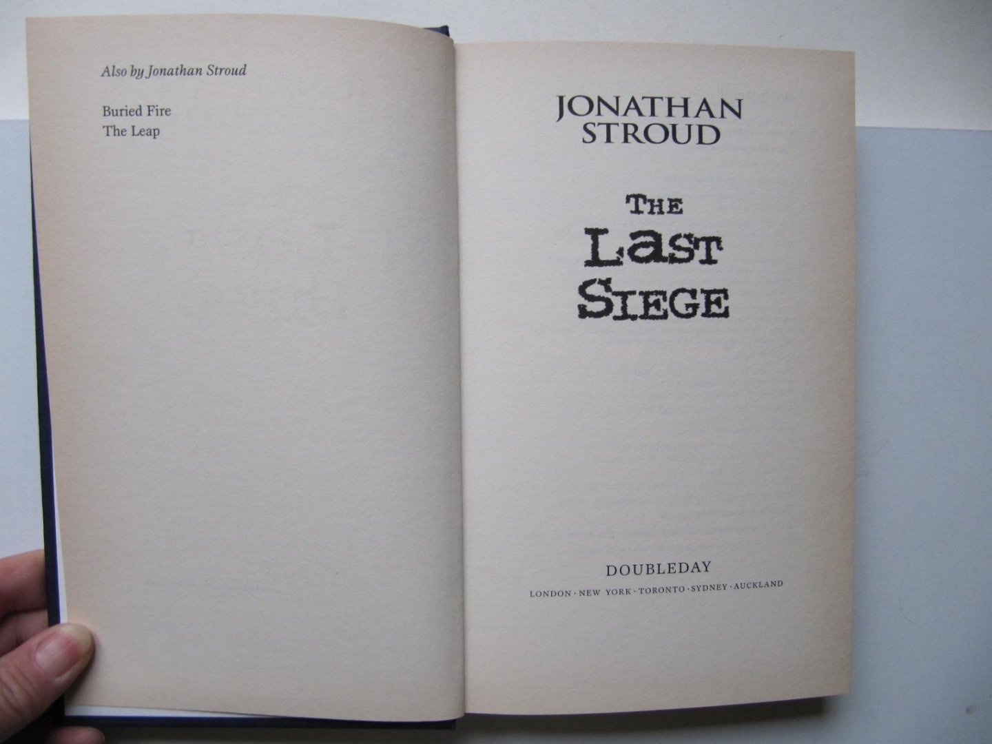 Jonathan Stroud - The Last Siege