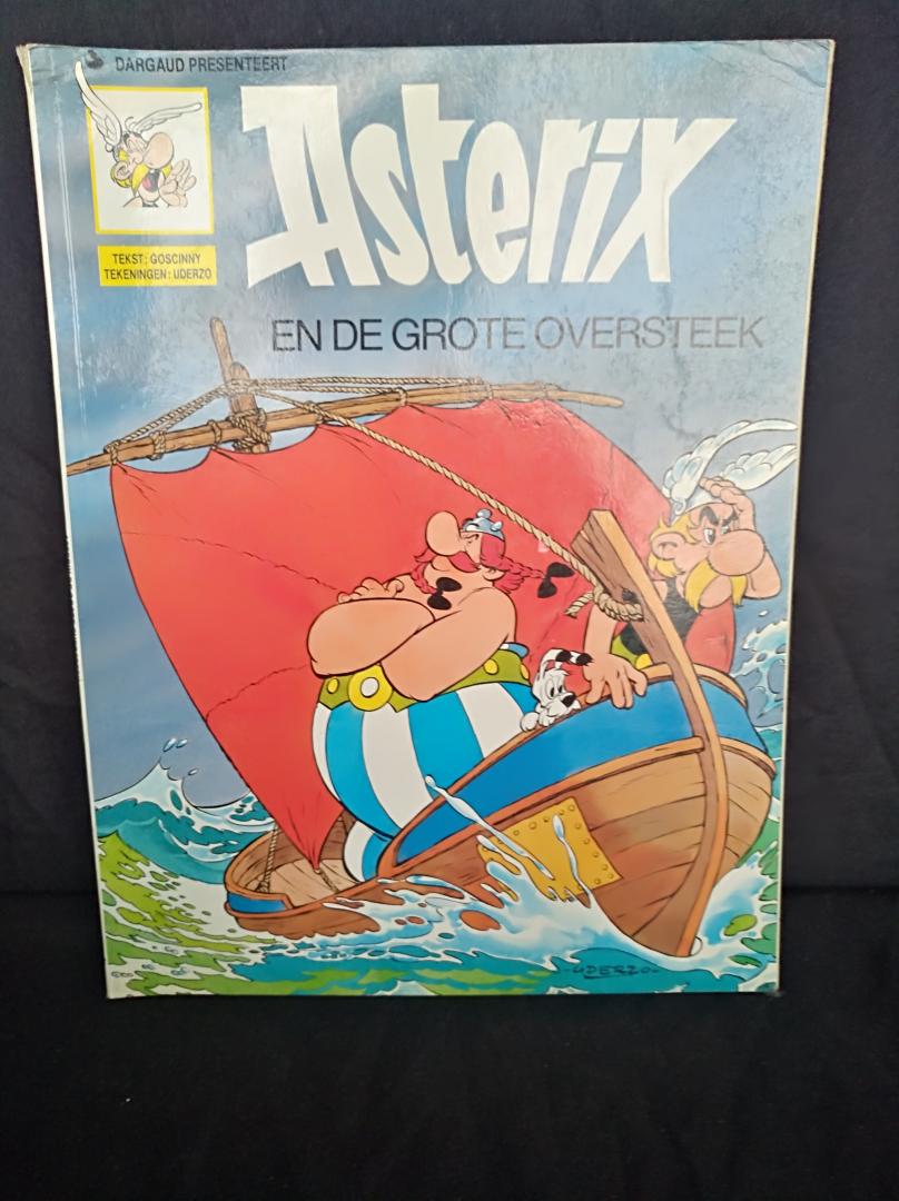 uderzo, albert, Goscinny, rené - Asterix en de grote oversteek / druk HER