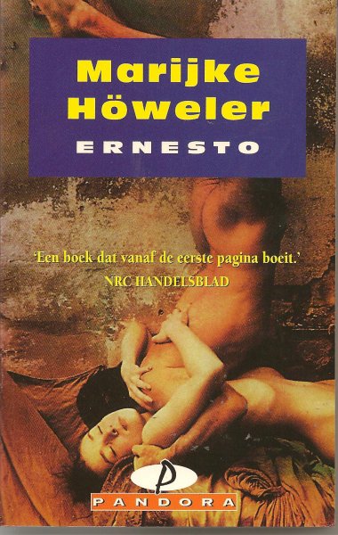 Höweler (-van Dalen - Koog aan de Zaan, 27 juli 1938 - Amsterdam, 5 mei 2006), Marijke - Ernesto - In dit boek voert Marijke Höweler nog één maal alle figuren op wier belevenissen we met een mengeling van afschuw en meedogen hebben kunnen volgen in 'Van geluk gesproken' en 'Bij ons schijnt de zon'