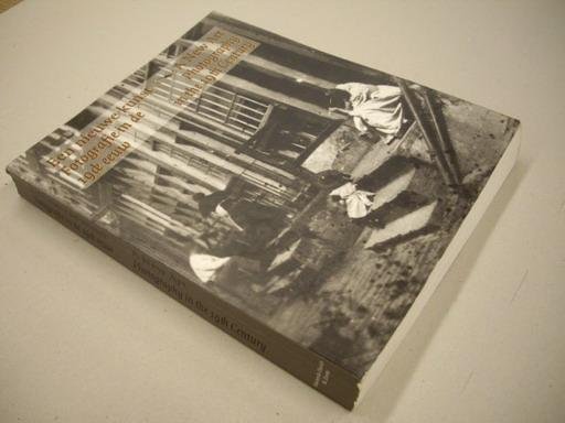 BOOM, MATTIE, AND HANS ROOSEBOOM (ED). - De nieuwe kunst. Fotografie in de 19de eeuw , de nationale fotocollectie in het Rijksmuseum, Amsterdam - A New Art.  Photography in the 19th Century: the photocollection of the Rijksmuseum, Amsterdam.