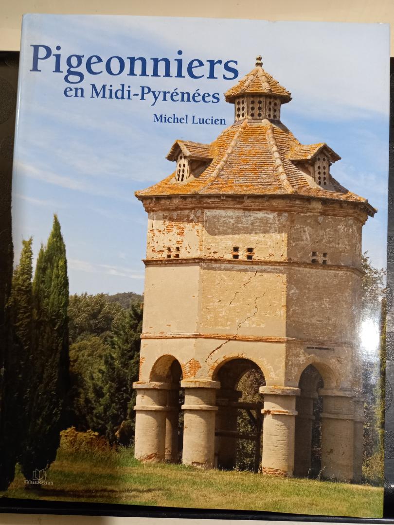 Lucien, Michel - Pigeonniers en Midi-Pyrenees