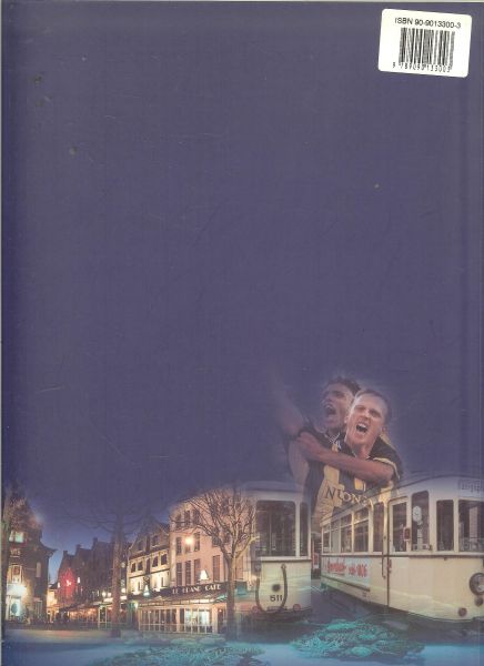 Smit, Marlies met foto's van Luuk van der Lee  en Illustraties van Roel Seidell - Arnhem en het nieuwe millennium - Dynamische stad op weg naar 2015