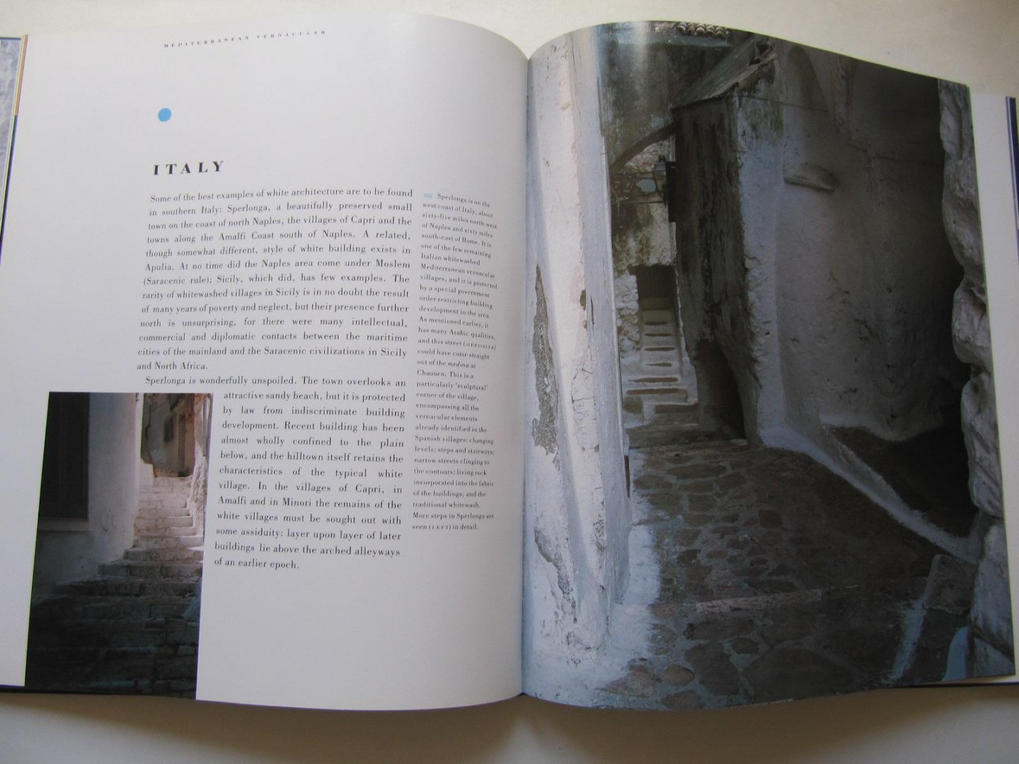 V. Atroshenko & M. Grundy - Mediterranean Vernacular, a vanishing architecural tradition