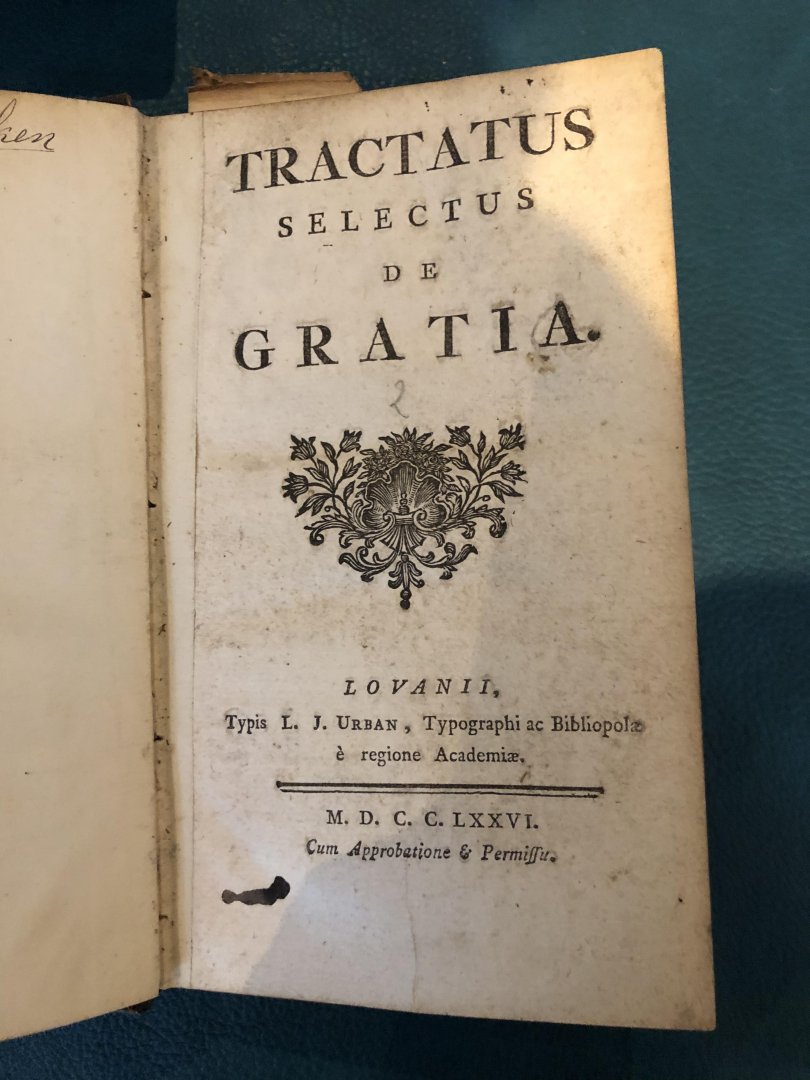 Dens, Pierre - Tractatus selectus de Deo uno et trino et cetera in drie delen ingebonden