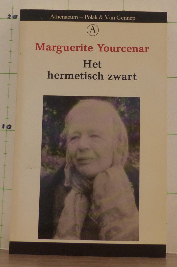 Yourcenar, Marguerite - het hermetisch zwart