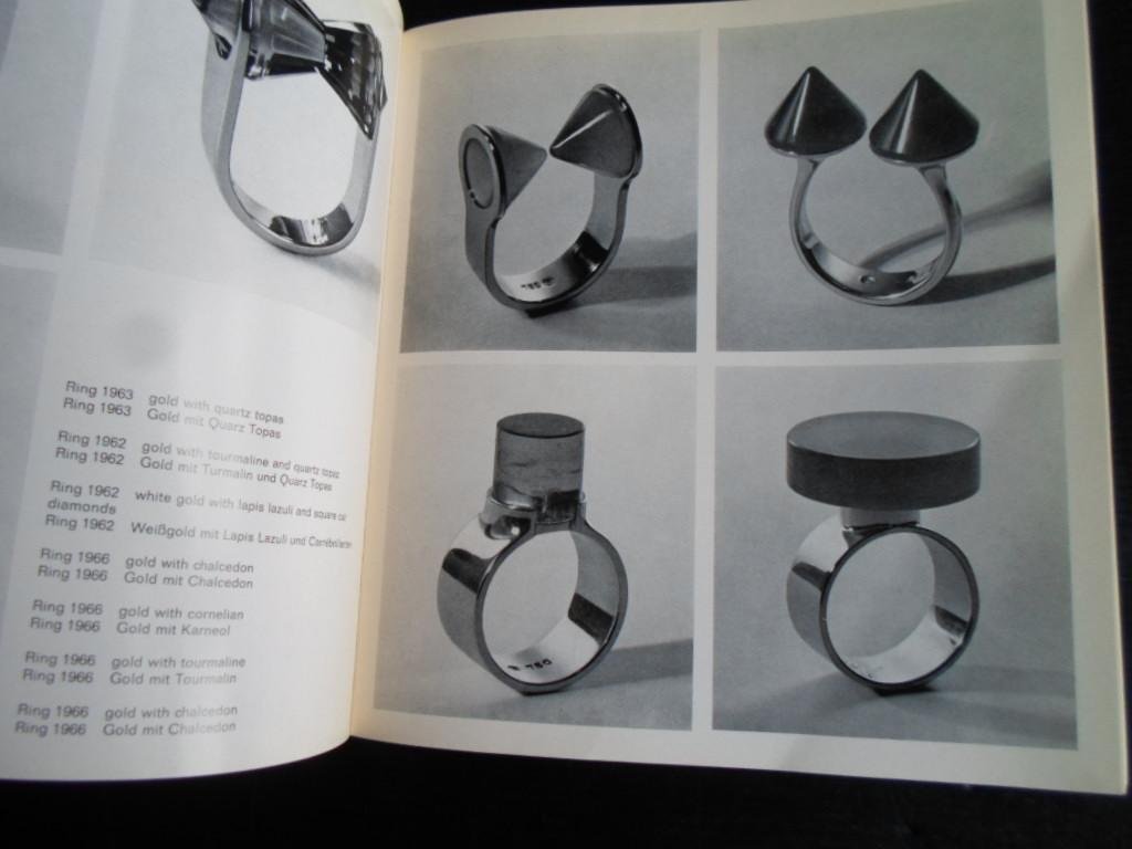 Catalogus - New gold silver jewels industrial design by Friedrich Becker