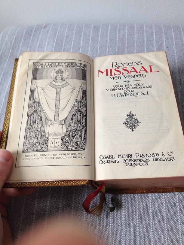 P.J. Windey S.J. - Romeins Missaal voor het volk vertaald en verklaard