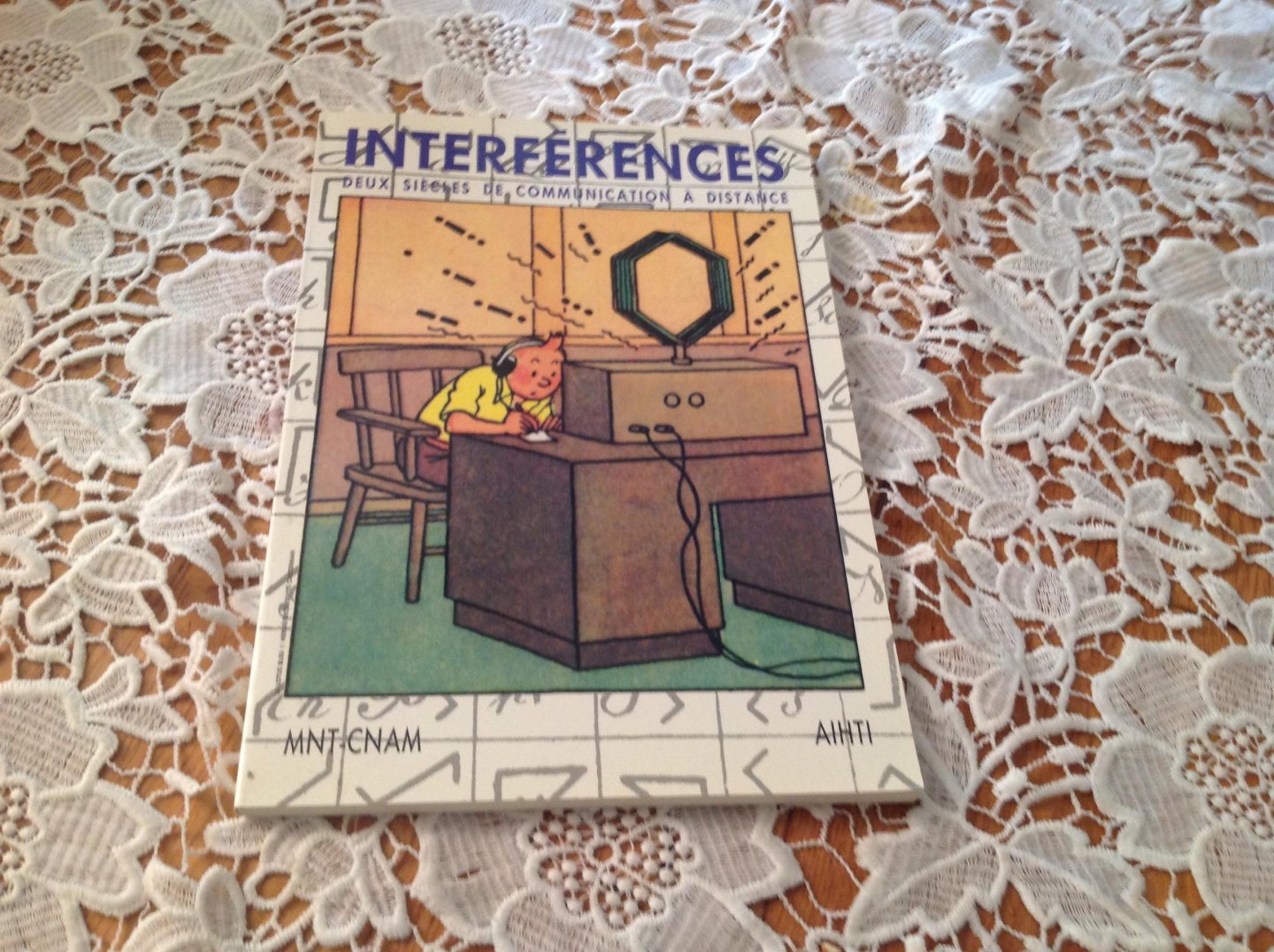 Aihti - Interférences