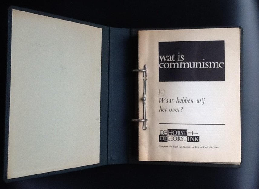 redactie A.G. Dekker e.a. - Wat is communisme?