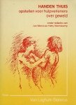 J. Moors / Hetty Wemekamp. - Handen thuis : opstellen voor hulpverleners over geweld.