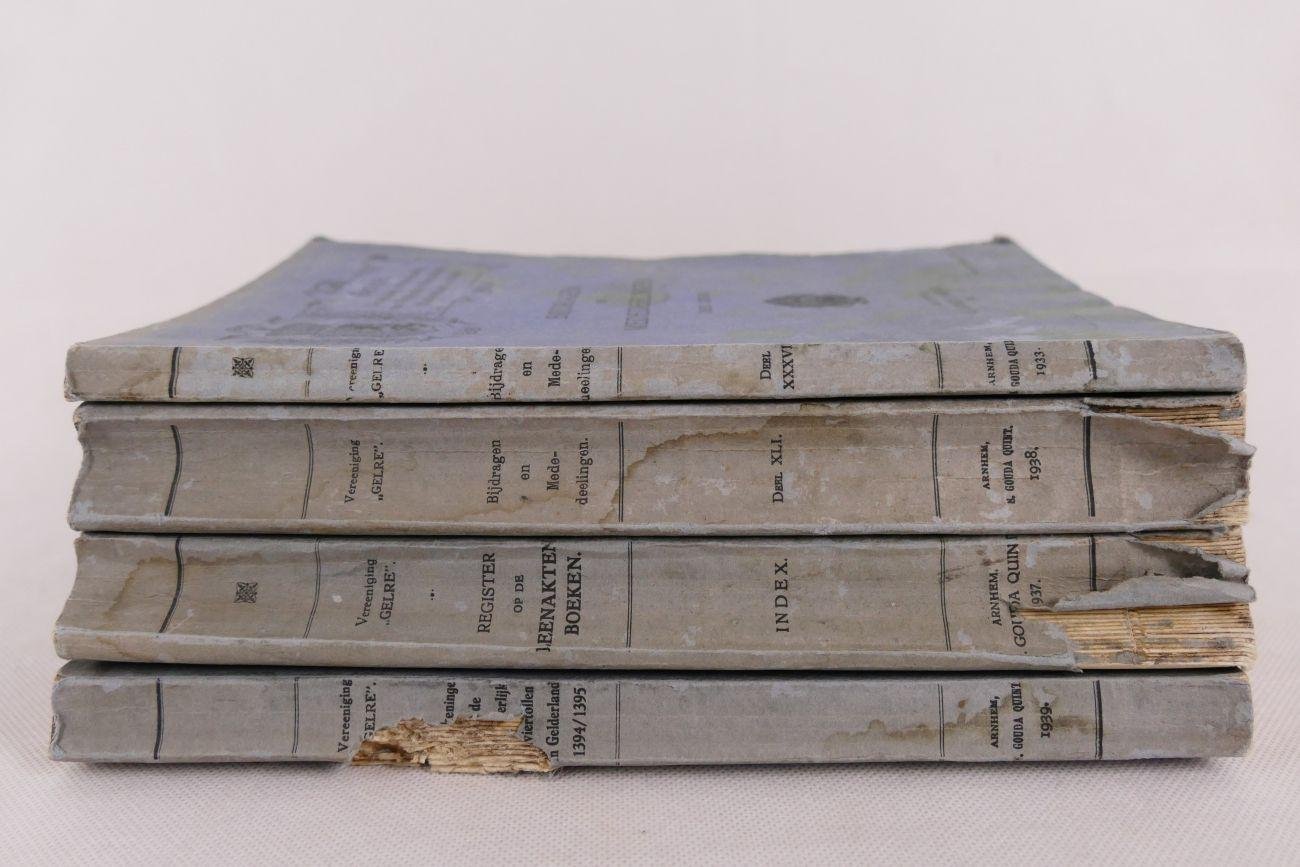 Diversen - 4 x boeken vereniging Gelre (1933-1939) (8 foto's)