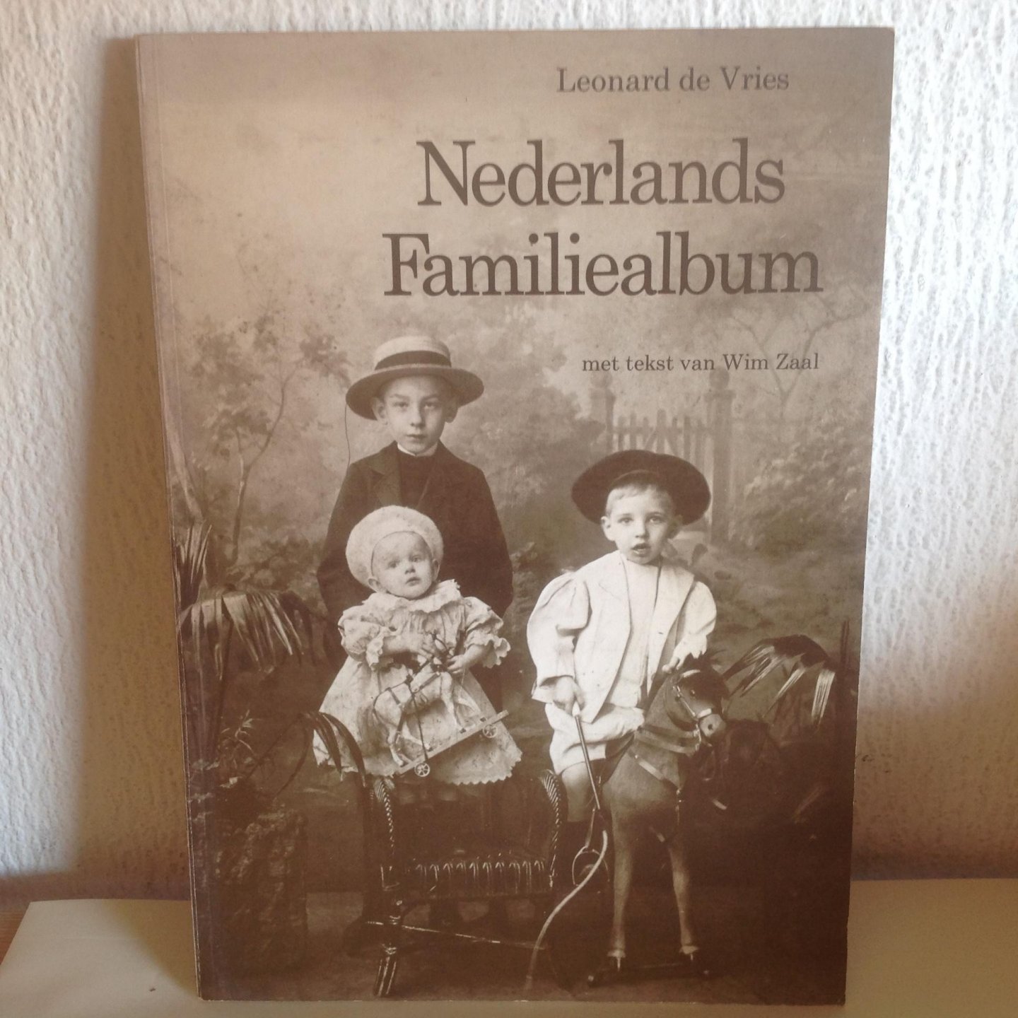 Vries - Nederlands familiealbum / druk 1