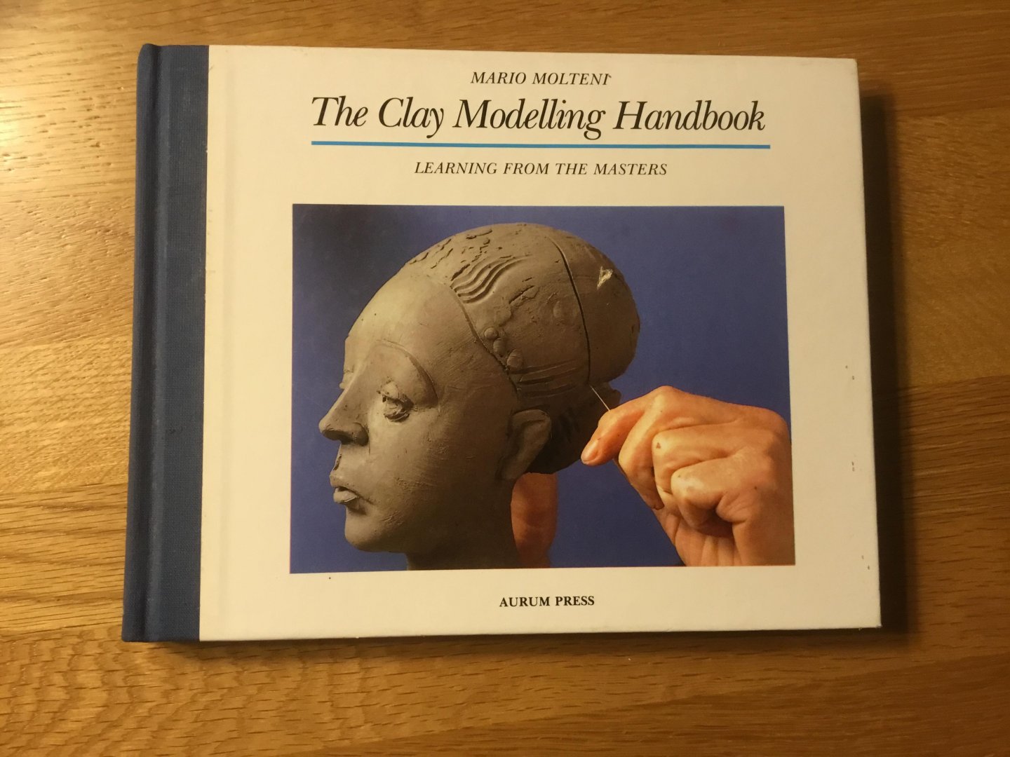Molteni Mario - The clay modelling handbook. learning from  the masters
