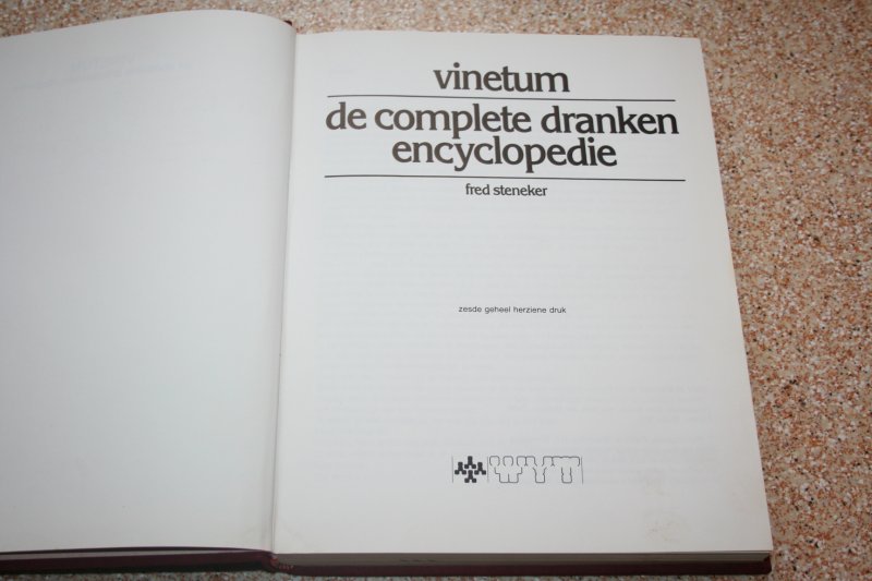 Fred Steneker - Vinetum - De Complete Drankenencyclopedie