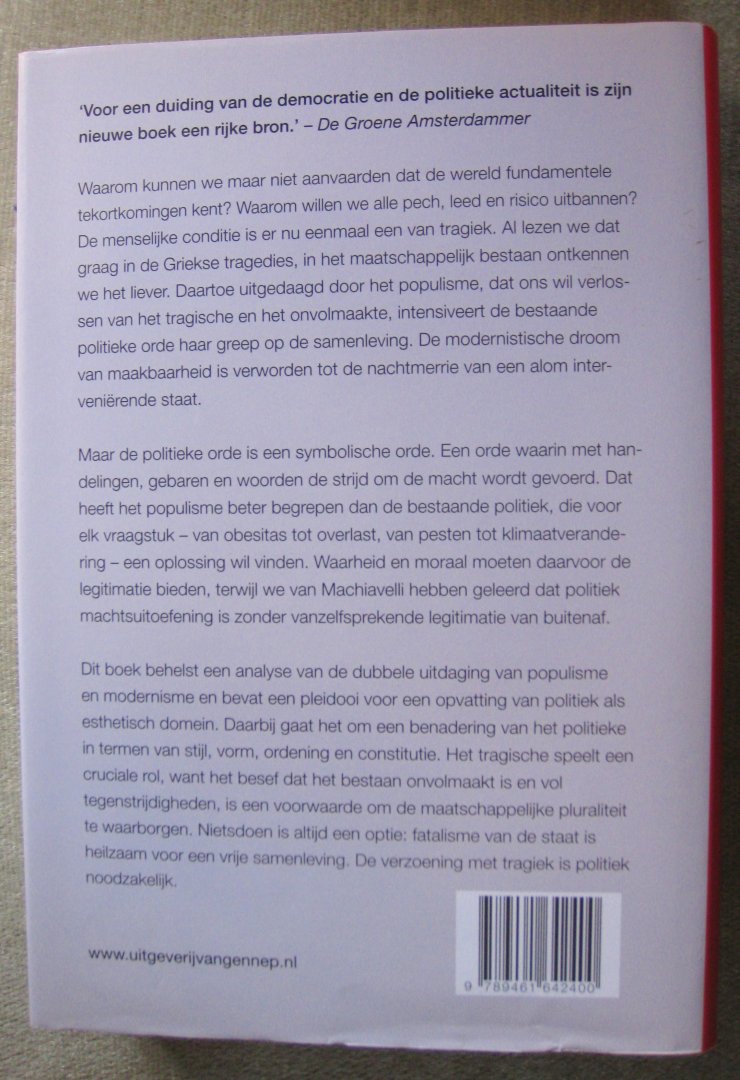 Frissen, P.H.A. - De fatale staat  -   Over de politiek noodzakelijke verzoening met tragiek