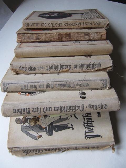 Else Ury - Nesthäckchens Erstes Schuljahr deel 2 tm.8