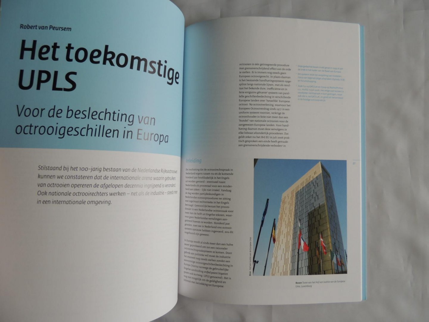 Hanneman, H.W.A.M. (redactie) - Een eeuw octrooien in Nederland  - Zes delen COMPLEETin casette