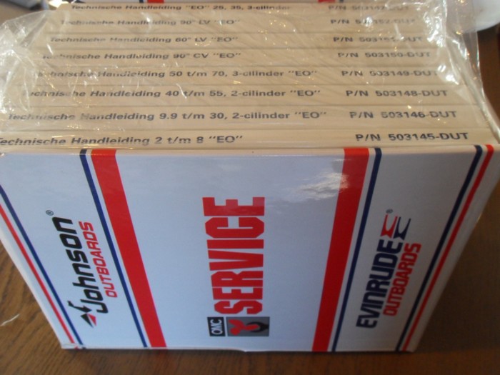 Outboard Marine Corporation - Johnson Outboards. Technische handleidingen (buitenboordmotoren)