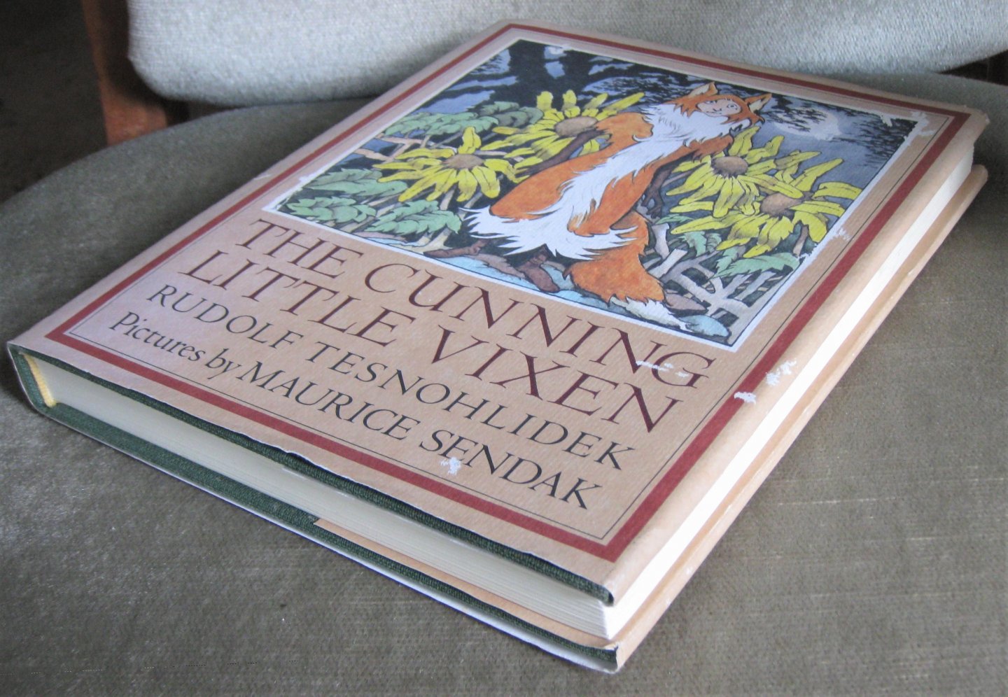 Tesnohlidek, Rudolf  -  Sendak, Maurice  (illustrations) - The cunning little vixen