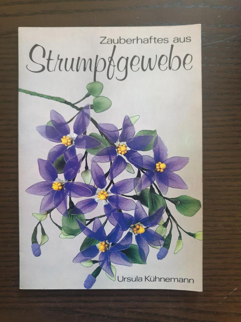 Kuhnemann, Ursula - Strumpfgewebe
