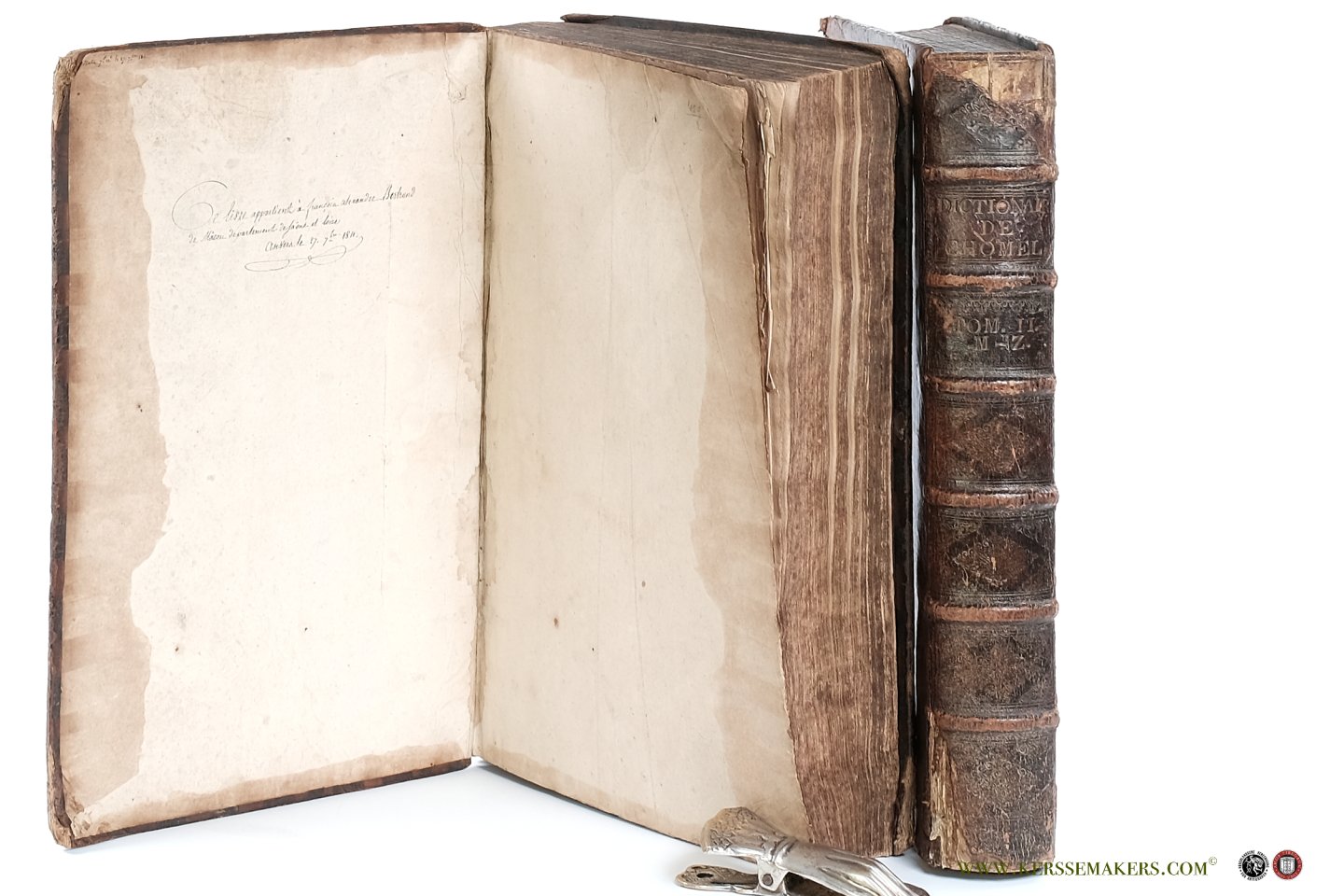 Chomel, Noel. - Dictionnaire oeconomique, contenant divers moyens d'augmenter son bien, et de conserver sa santé. [ 2 volumes ].