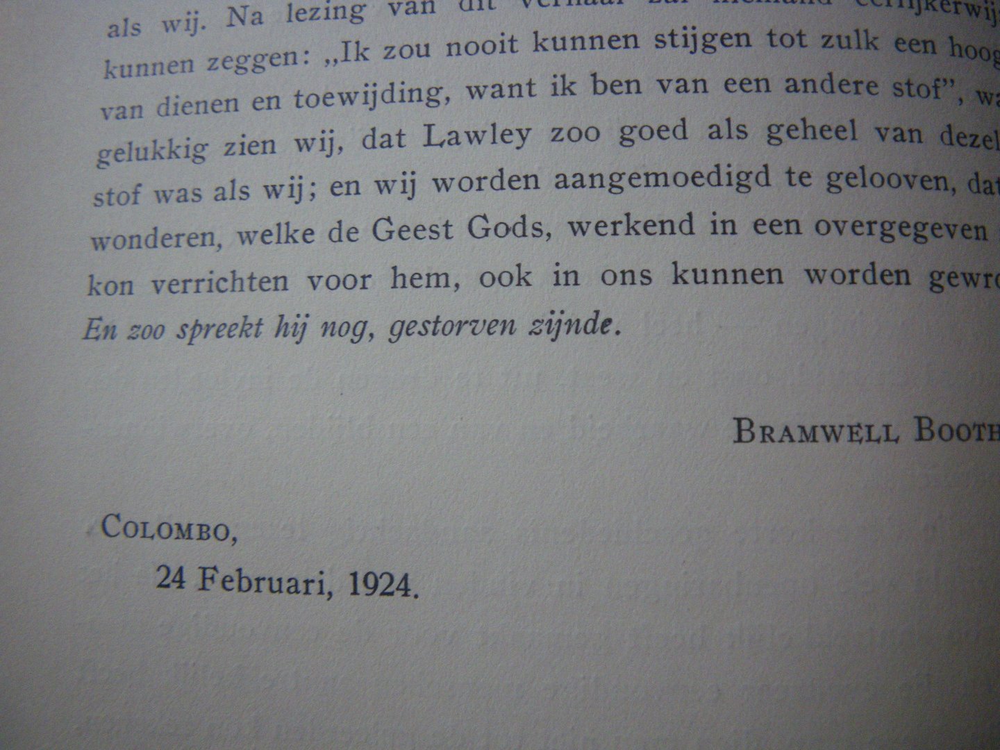 Carpenter, mevr. Kolonel , "Een levend Halleluja" (Generaal Bramwell Booth) - Commissioner John Lawley