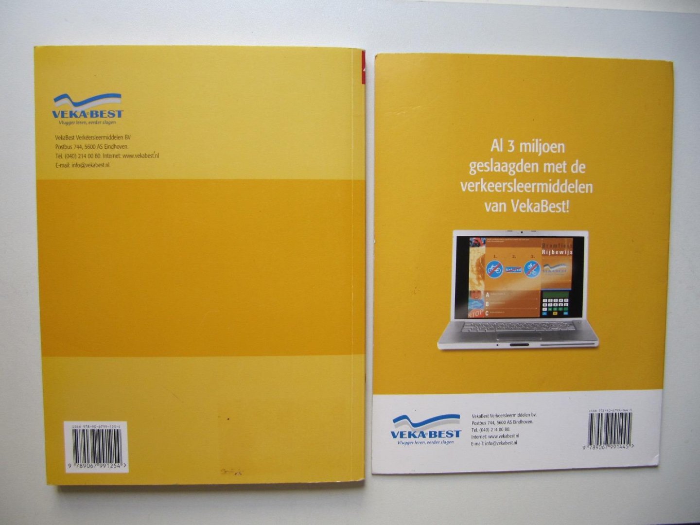 Redaktie VEKABEST - Theorie leren Bromfiets 12 Examens