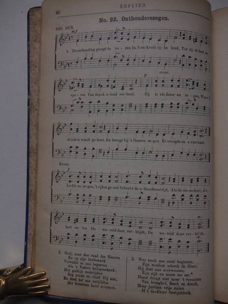 Valeton, J.J.P., Adama van Scheltema, C.S., et al. - Onze Geloofs- en Strijdzangen. Geheelonthoudersliederen.