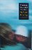 Vlugt (Pseudoniem van Simone Watertor, 15 december 1966 in Hoorn), Simone van der - Op klaarlichte dag. Literaire thriller - Een jonge vrouw, Nathalie, is op de vlucht voor haar gewelddadige ex-vriend. Het kost haar al haar vindingrijkheid om uit zijn handen te blijven.