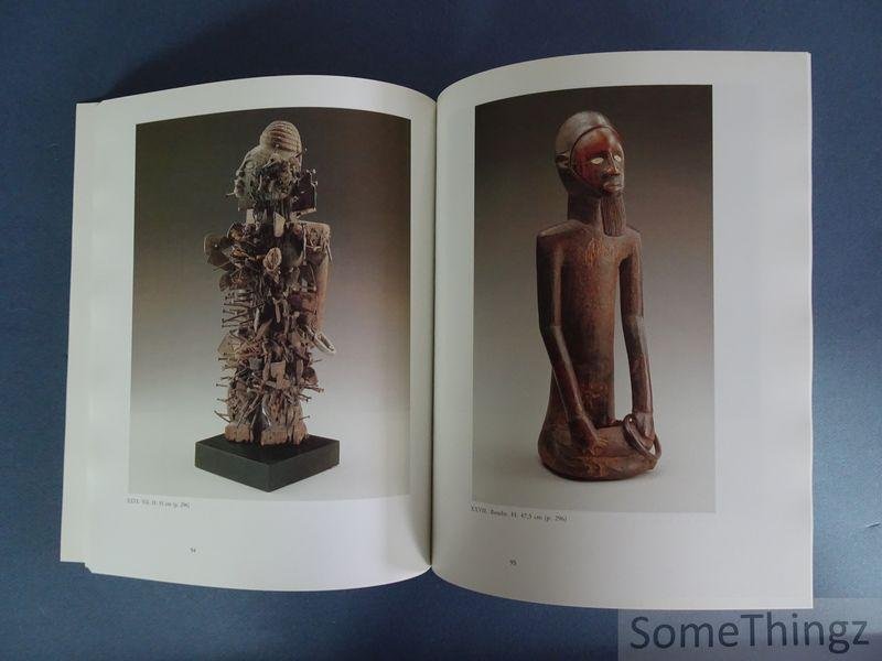 Debbaut,Jan, e.a. (eds). - Utotombo. Kunst uit Zwart-Afrika in Belgisch privé-bezit.