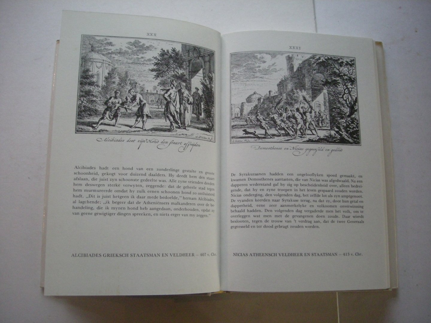 Rollin, Charles (teksten 1661-1741)  / Fokke, Simon (1712-1784), in kooper gebragt - Merckwaerdighe tooneelen uit de Waereldgeschiedenis.  (Histoire ancienne 1730-1738)   Facsimile