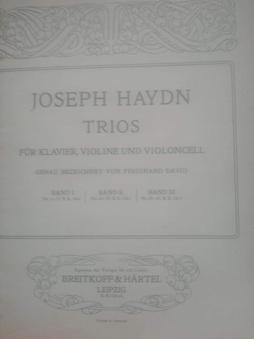 Haydn - Trios fur Klavier, Violine und Violoncell  Band I, II en III  (alleen vioolpartij)