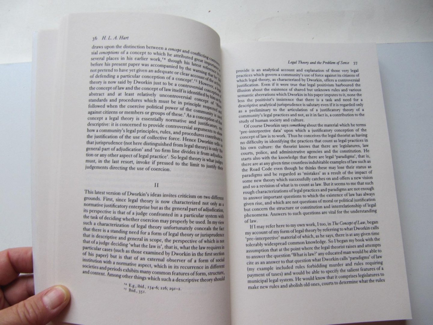 Ruth Gavison - Issues in Contemporary Legal Philosophy