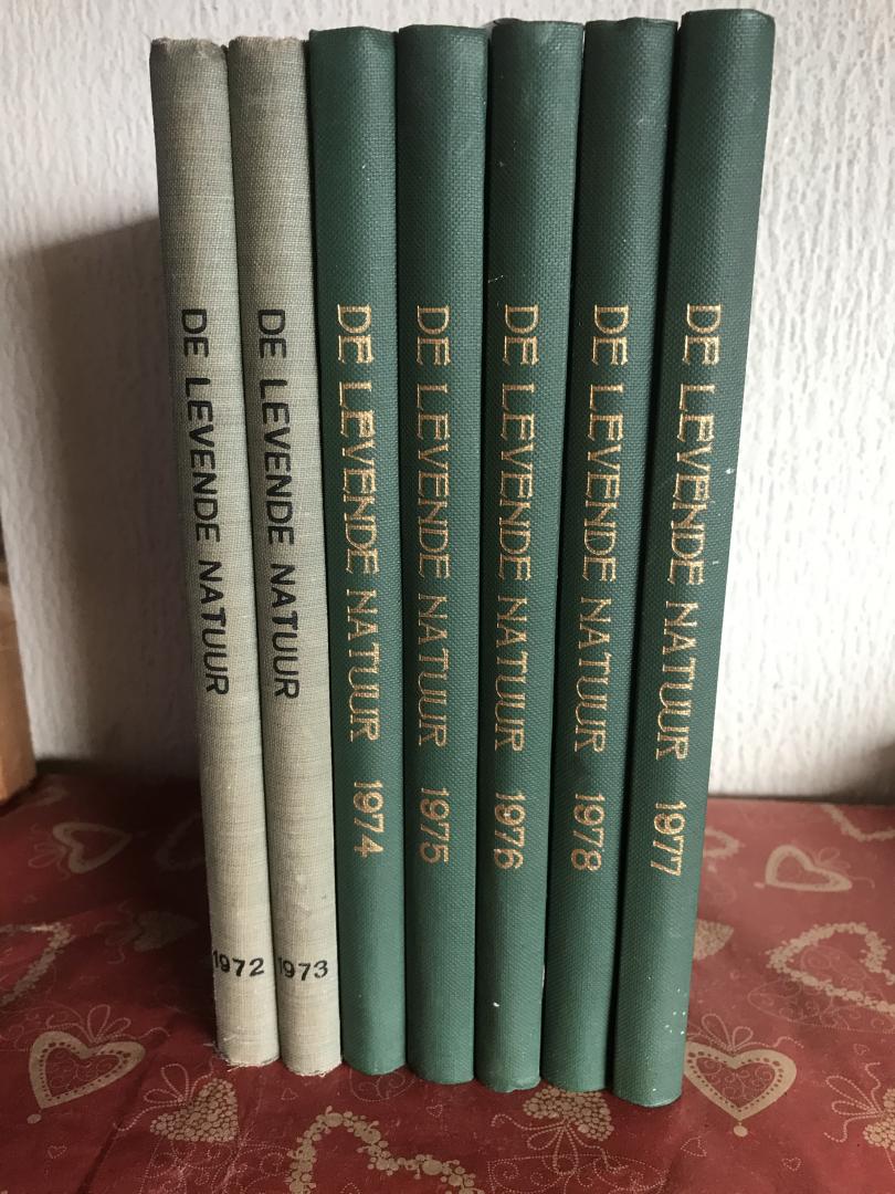 Diverse auteurs - 7 delen de LEVENDE NATUUR , 1972,1973,1974,1975,1976,1977,1978