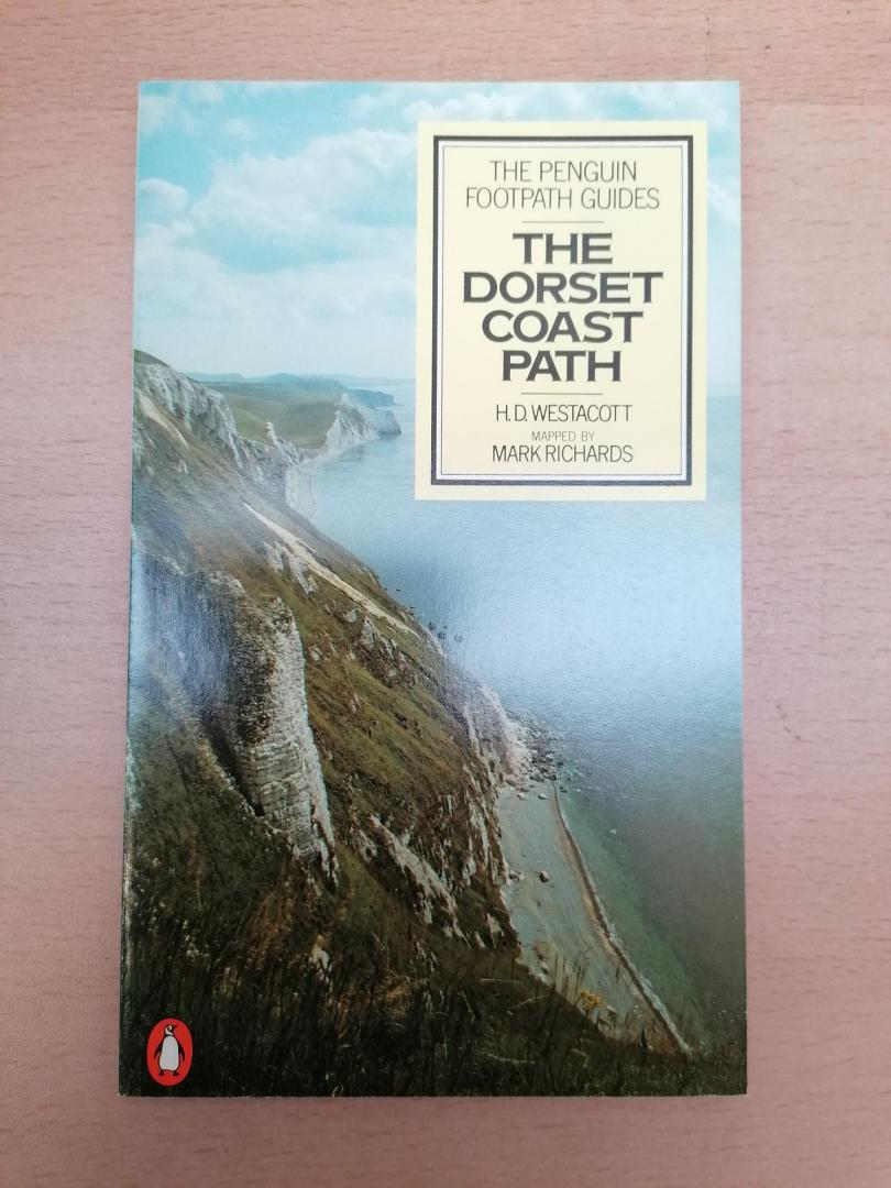Westacott, H.D. ; Richards, Mark (mapped by) - The Dorset Coast Path ; The Penguin Footpath Guides