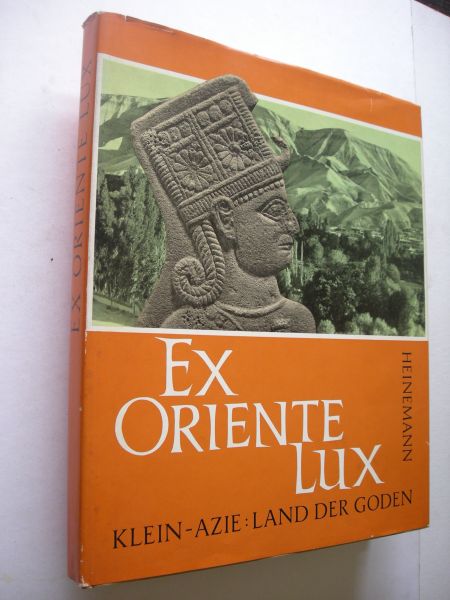 Osward, Maxim, tekst en foto's - Ex Oriente Lux. Klein-Azie: Land der Goden