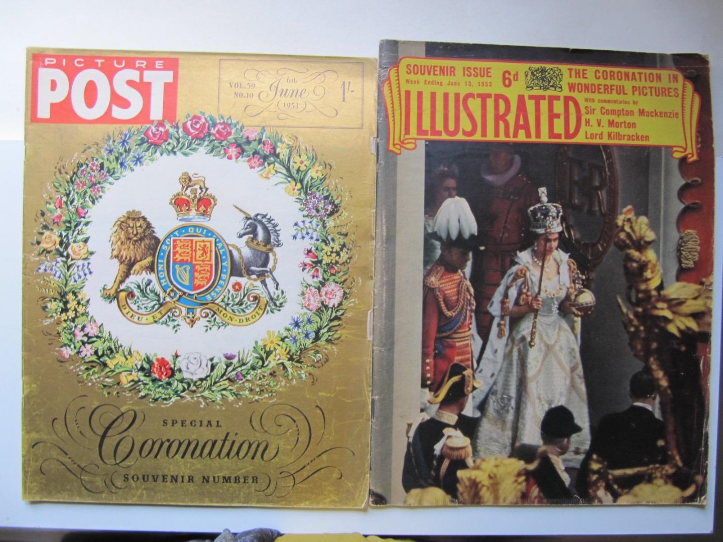 Diverse auteurs - The Daily Telegraph e.a.