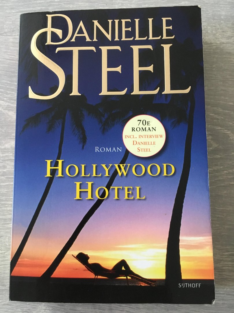 Steel, D. - Hollywood Hotel