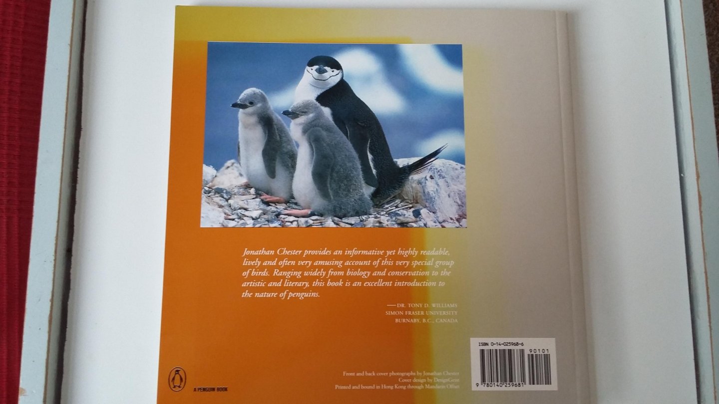 Chester, Jonathan - Penguins - Birds of distinction