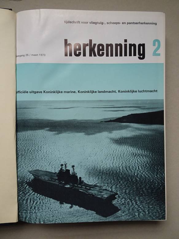 Scheffer, W., Jong, A.P. de, Sjoerds, H., e.a. (red.). - Herkenning. Tijdschrift voor vliegtuig-, scheeps- en pantserherkenning. 5 Complete jaargangen 1968 t/m 1972 + 2 nummers 1973.