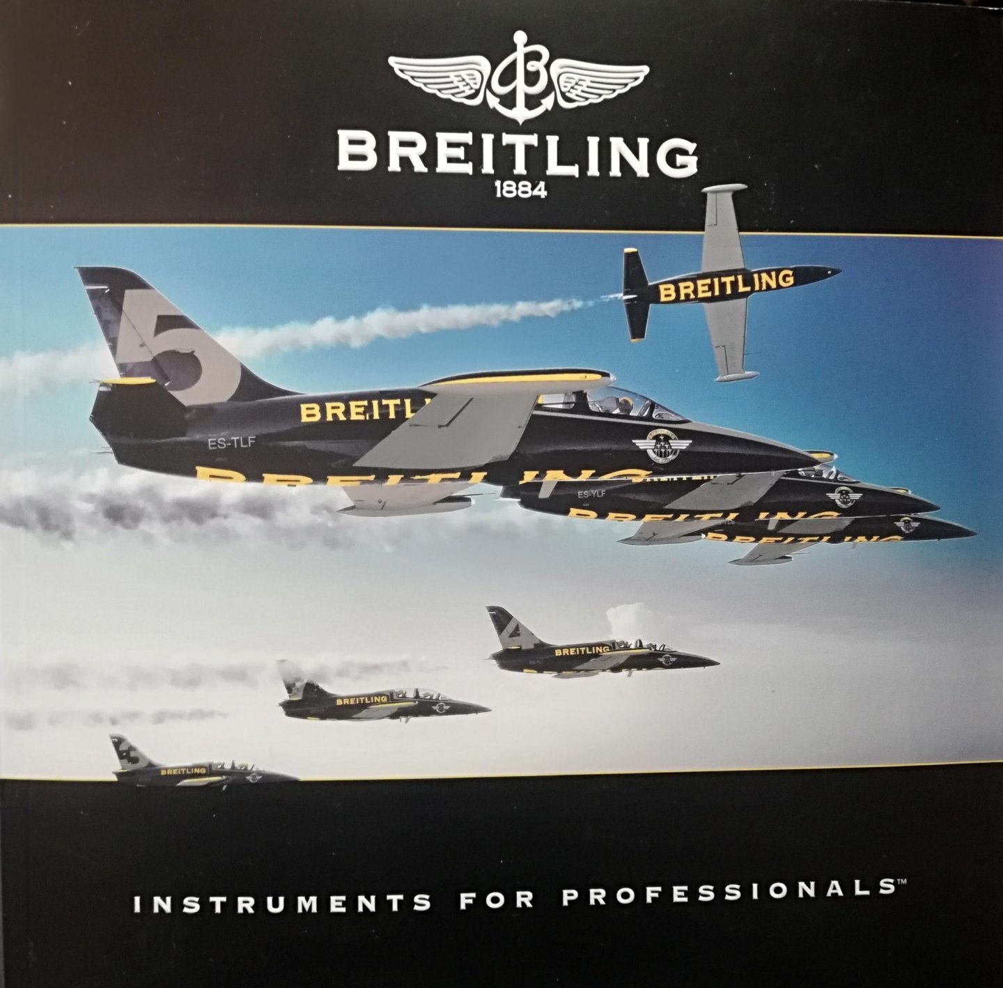 BREITLING. 1884 [ ISBN ] 1219 - BREITLING 1884  ,,INSTRUMENTS FOR PROFFESSIONALS ,, ( Een catalogus nummer 3 vol horloge modellen + bijlage  en prijslijst  van 2012, een beaty voor de verzamelaar  onmisbaar in de collectie . )