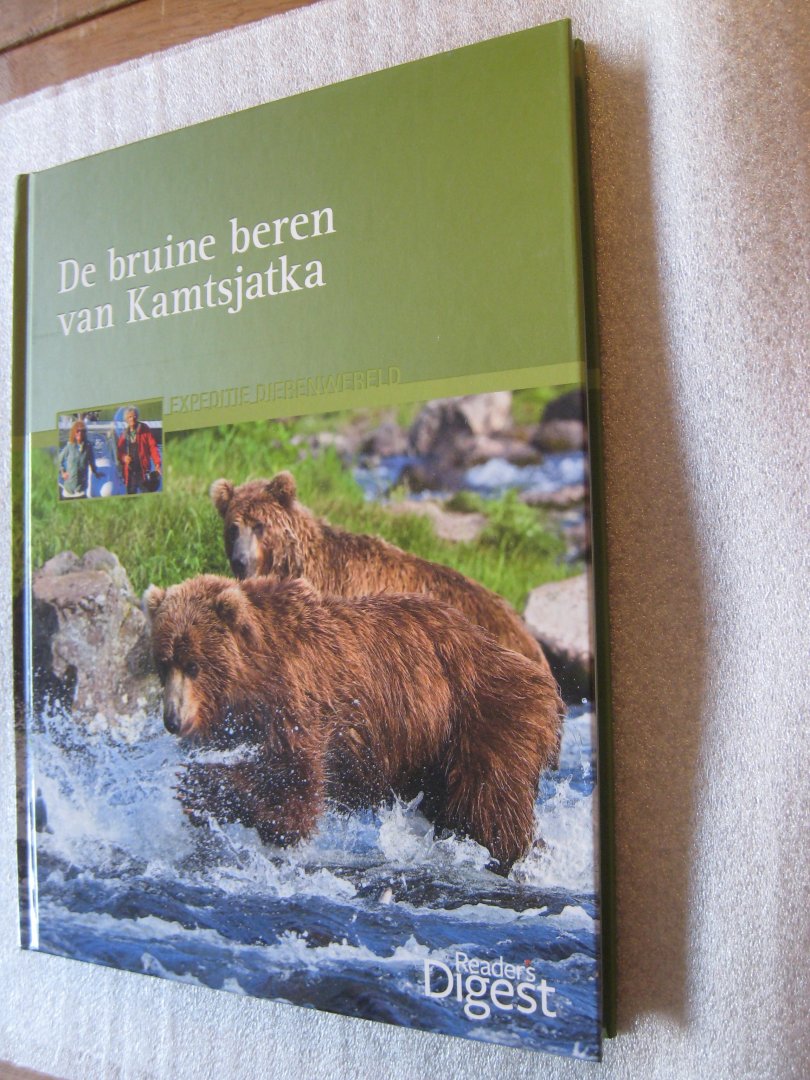 Viering, Kerstin en Knauer, dr. Roland - De bruine beren van Kamtsjatka