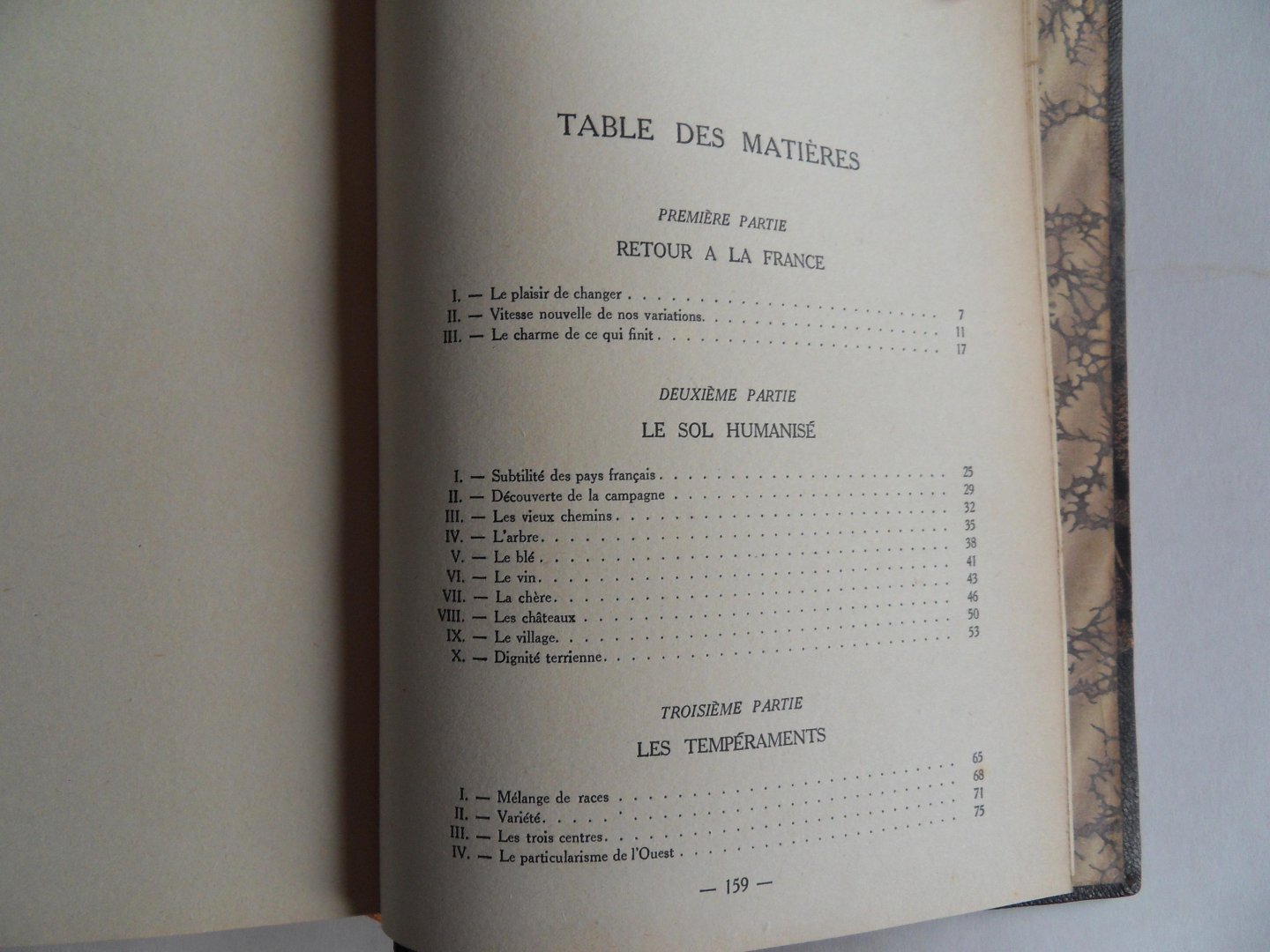 Romier, Lucien. - Notre France. - "Plaisir de France".