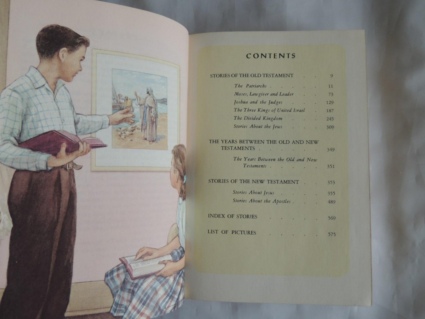 Elsie E Egermeier; Arlene S Hall - Egermeier's Bible story book - A complete narration from Genesis to Revelation for young and old.